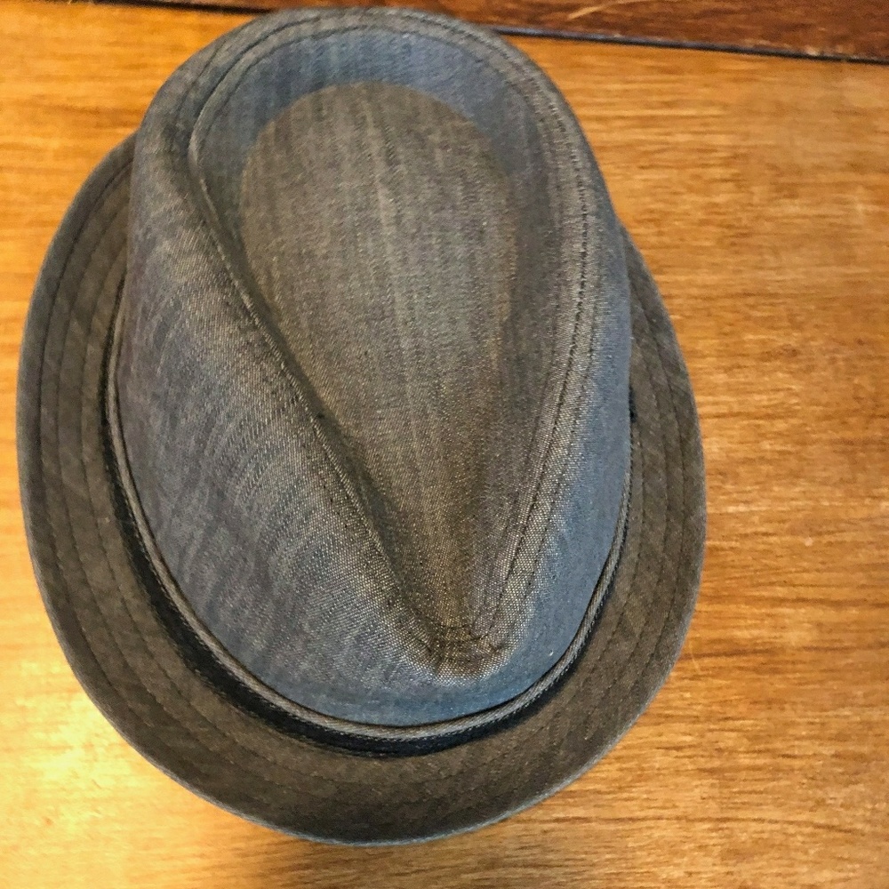 Fedora